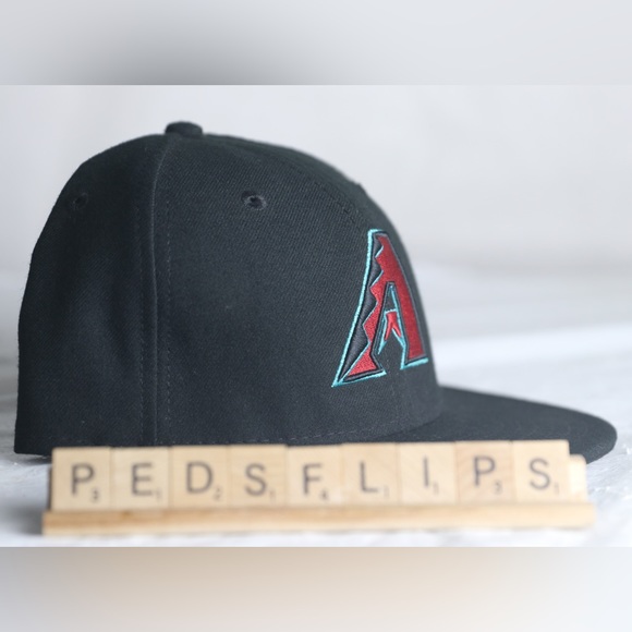 Arizona Diamondbacks New Era Fitted Hat - Picture 3 of 7